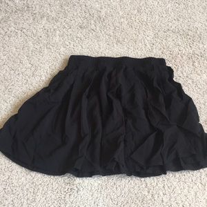 Brandy Melville skirt